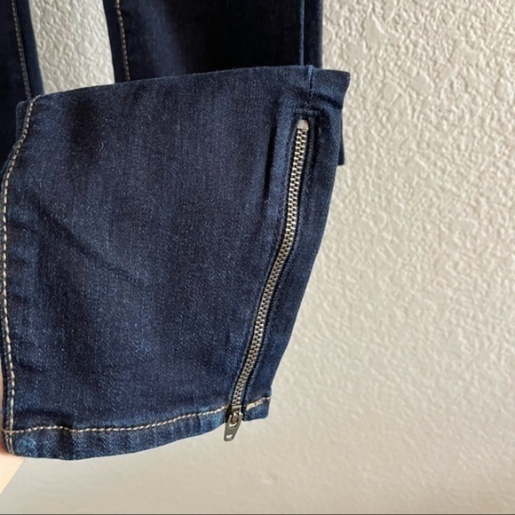 Old Navy Rockstar jeans - Picture 3 of 7